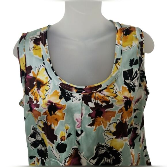 ST.JOHN 100% Silk Satin Floral Women Small Top Sleeveless Scoop Neck Multicolor - Picture 2 of 5